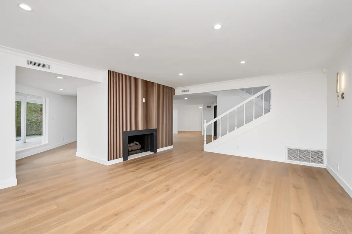 Hardwood flooring continues to be one of the most sought-after flooring choices for homeowners in Brampton, Mississauga, and Hamilton.